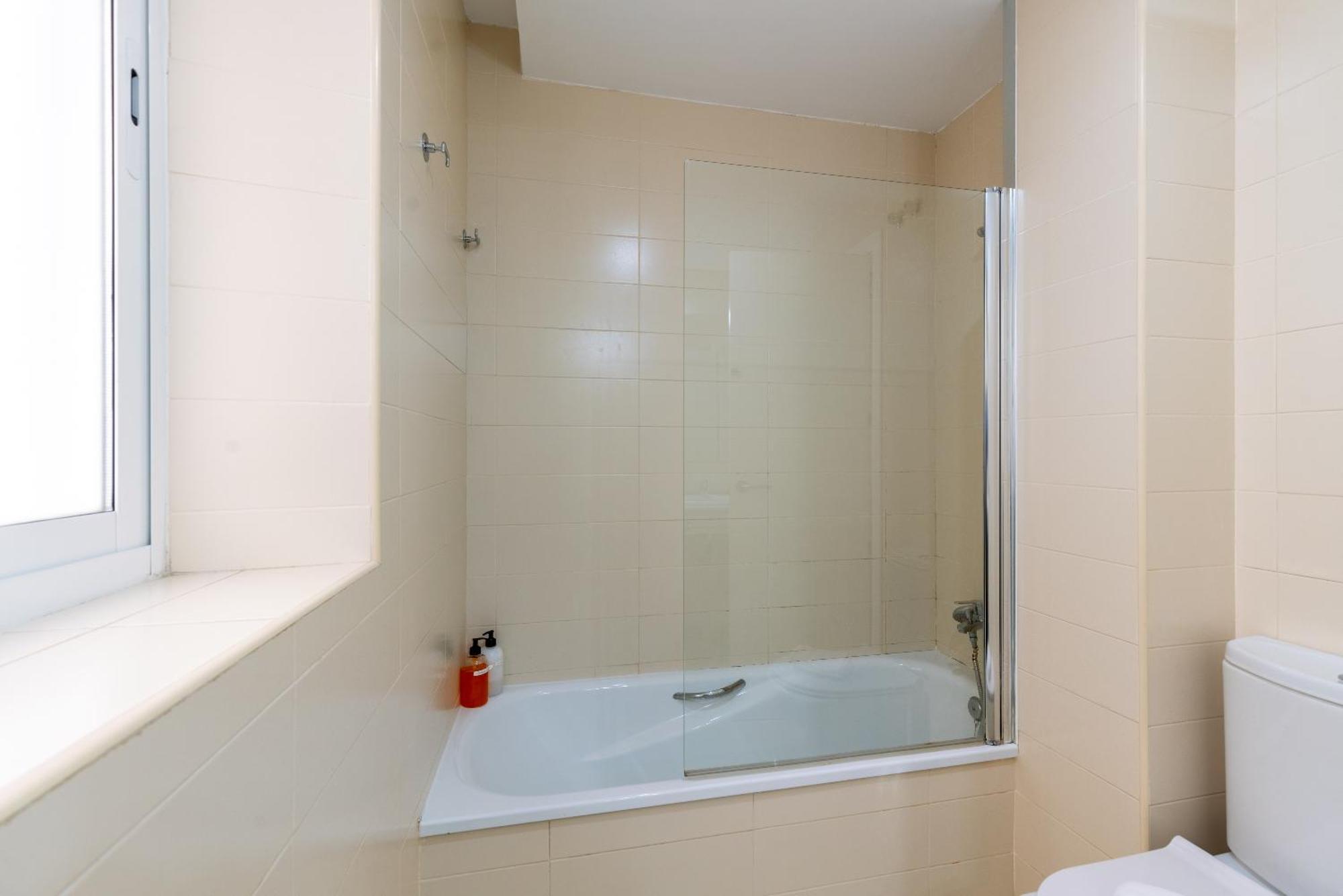 Veoapartment Alhondiga Primero Seville Exterior photo